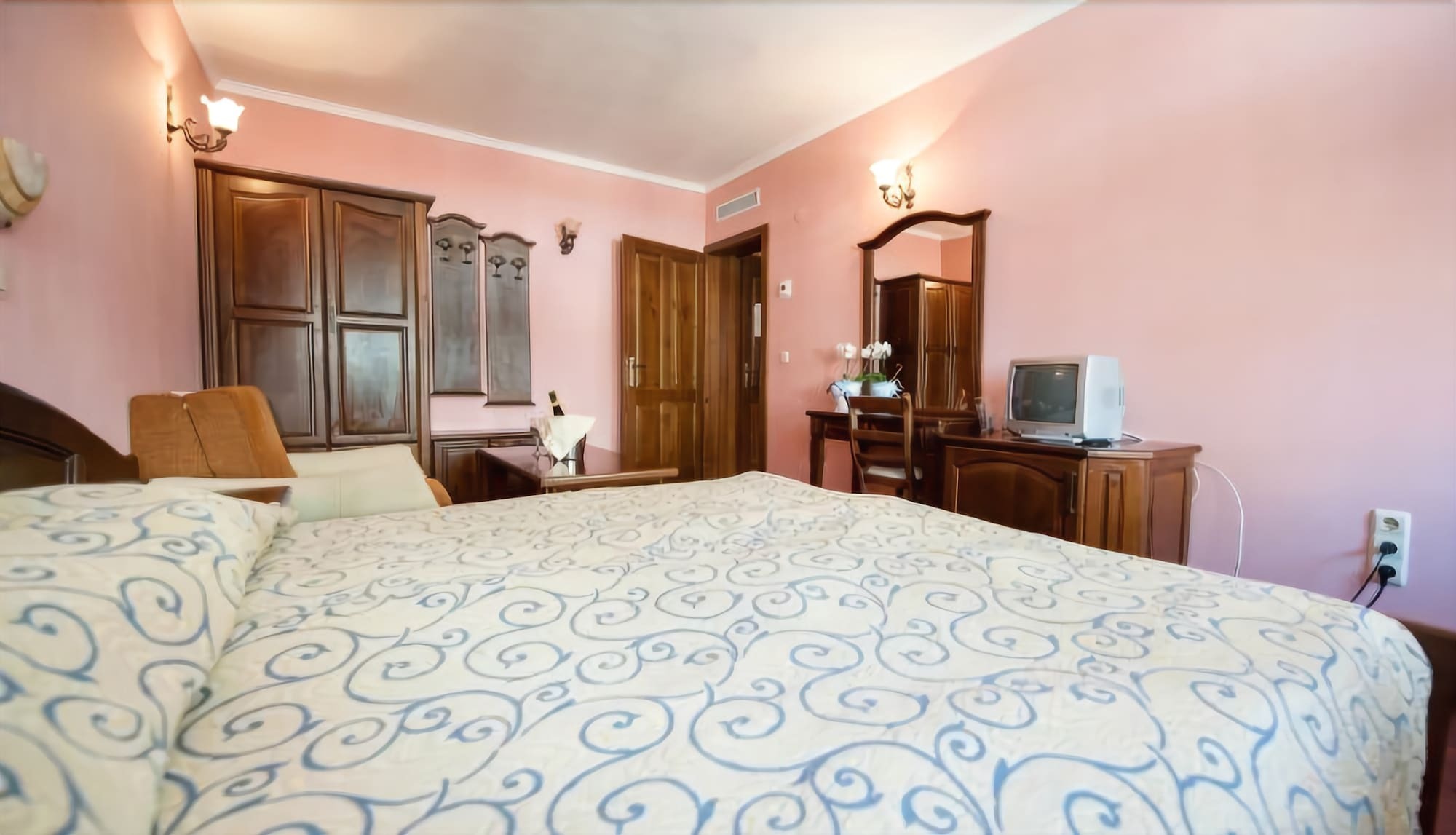 Hotel Izvora Kranevo Εξωτερικό φωτογραφία